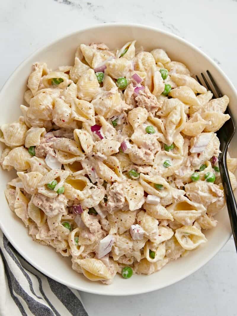 TUNA PASTA SALAD WITH PEAS